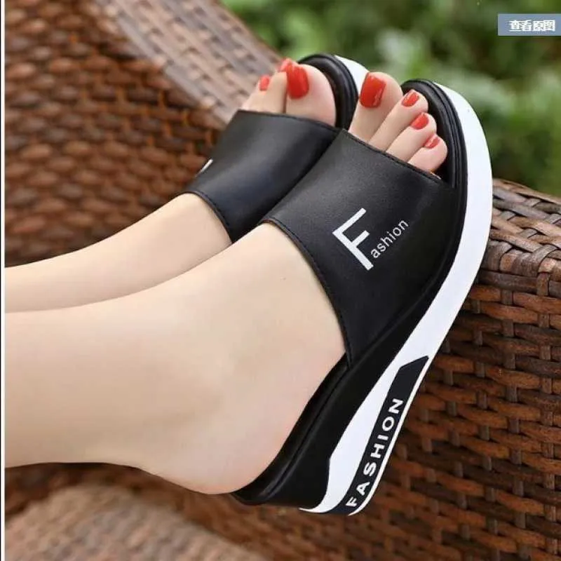 2021 New Wedge Heel Mid-Heel Slippers Women