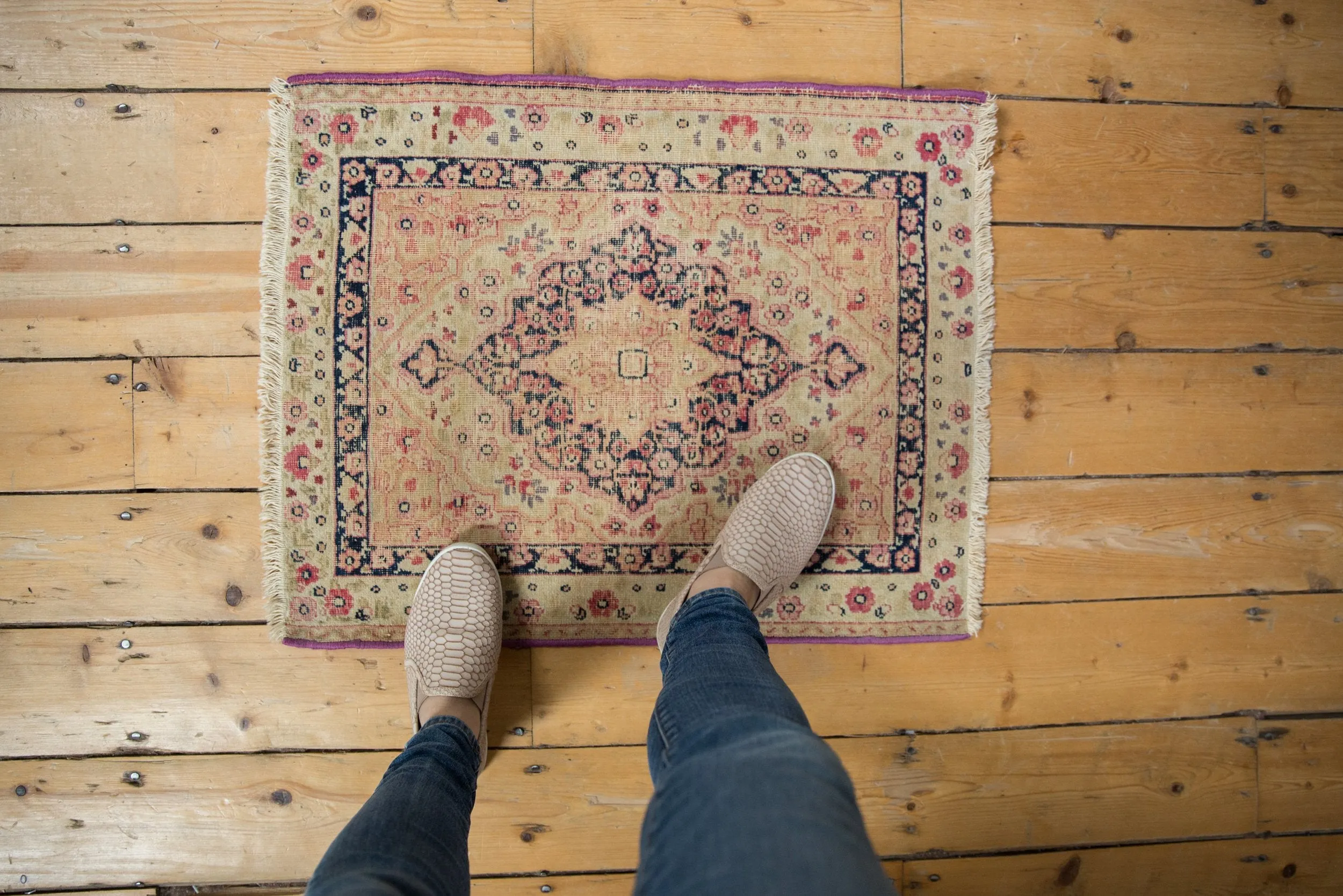 2x2.5 Antique Kerman Square Rug Mat
