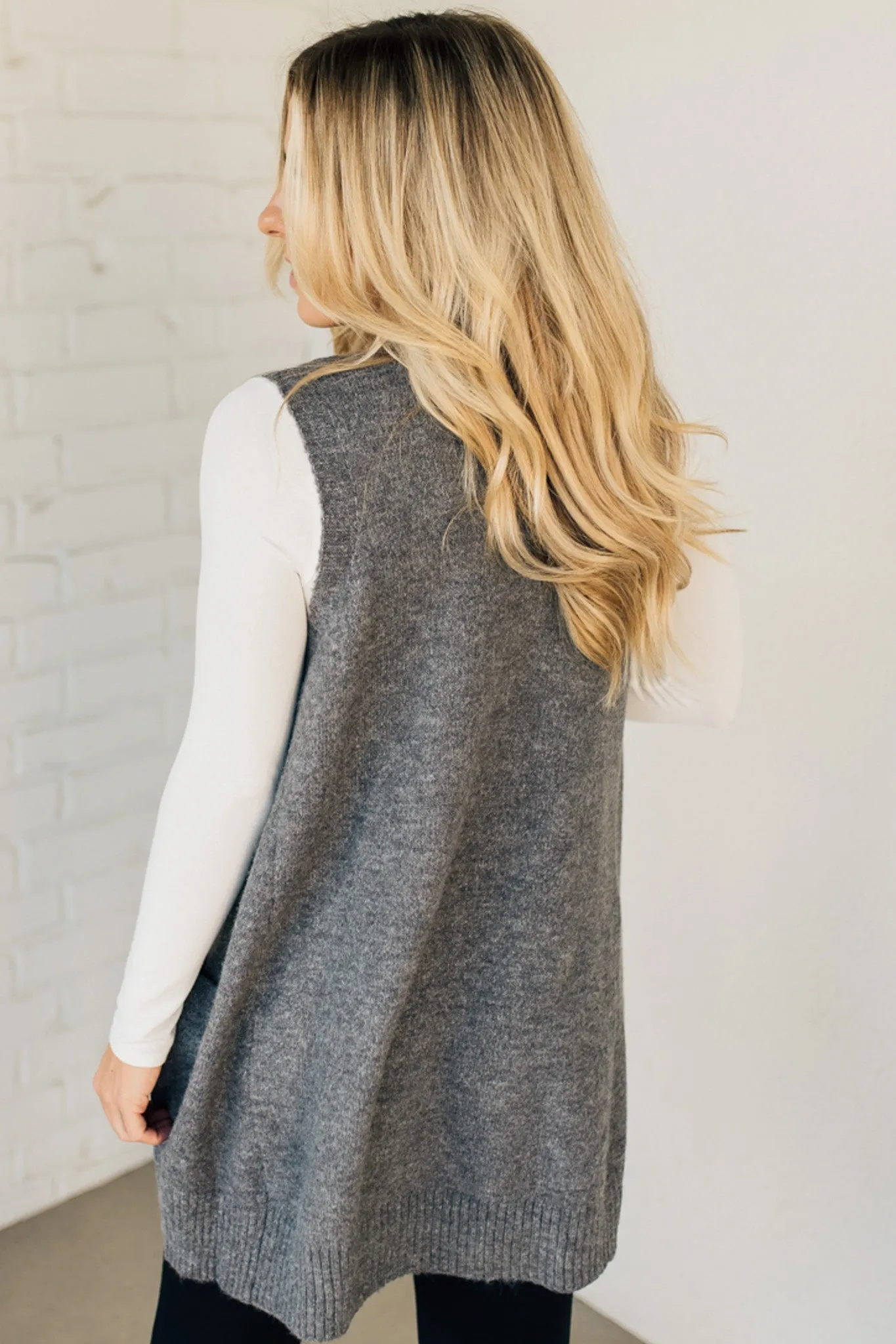 Amara | NordSchein Knit Sweater