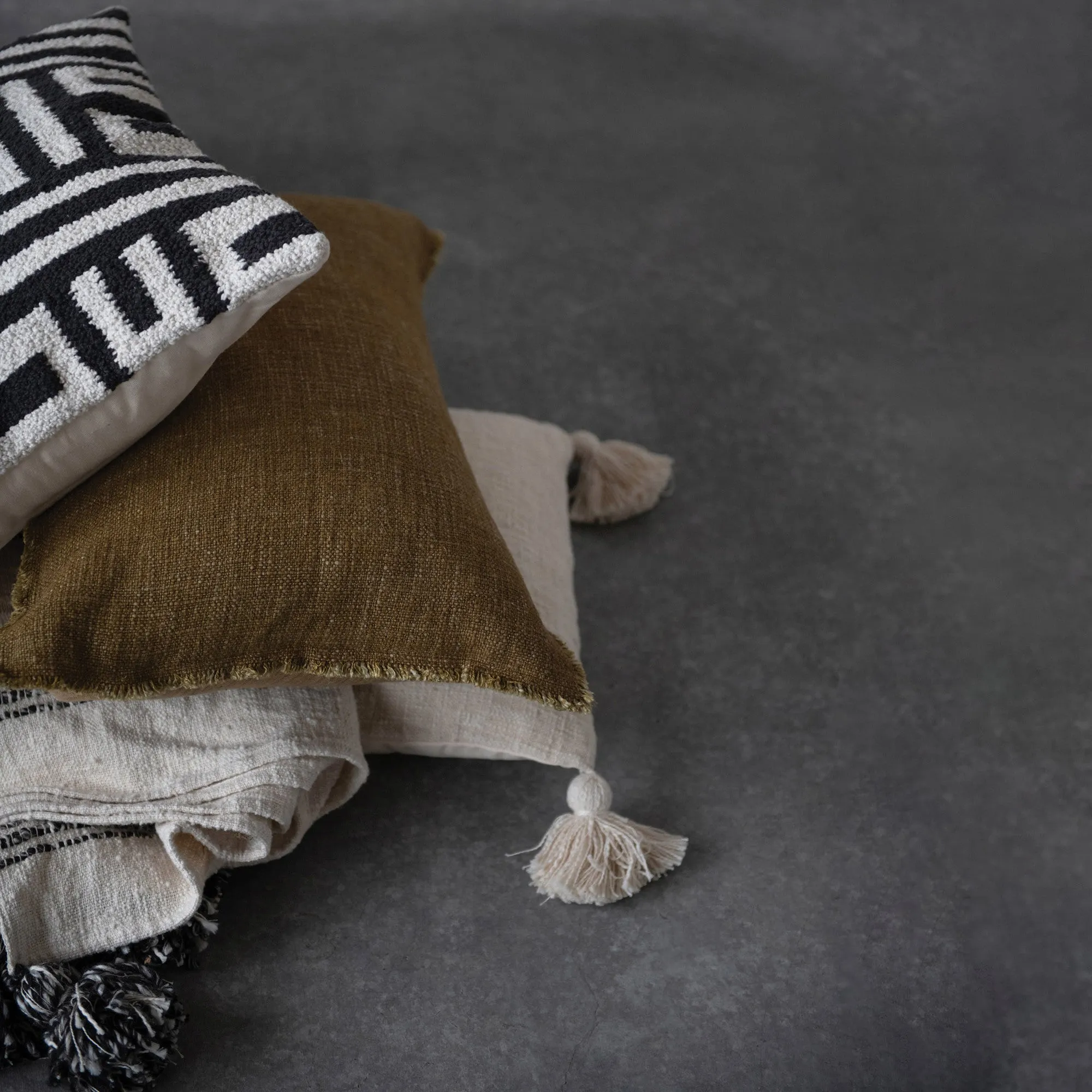 BLACK LINE STRIPE COTTON LUMBAR PILLOW