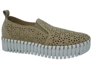 Breeze Slip-On Sneaker 🌬️👟