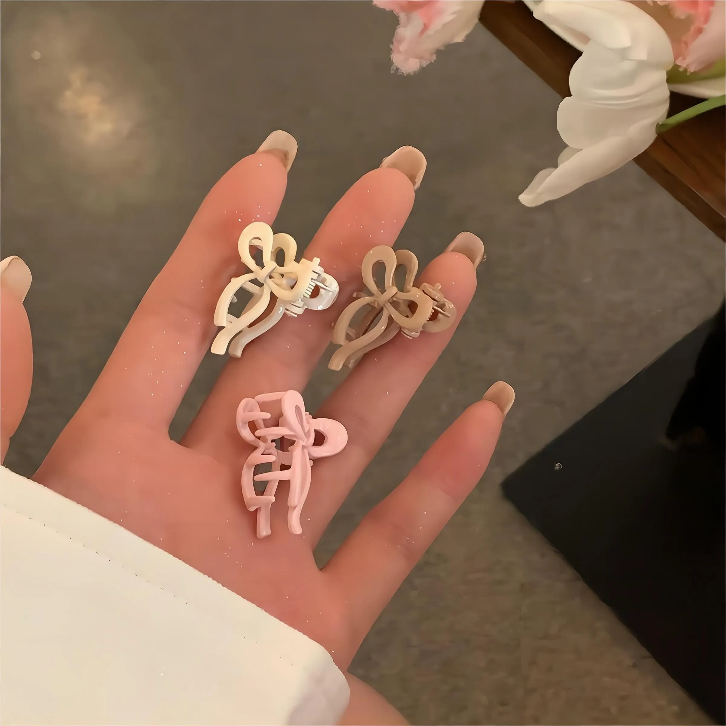 Chic 2 Pieces Enamel Ribbon Bowknot Hair Clips Set