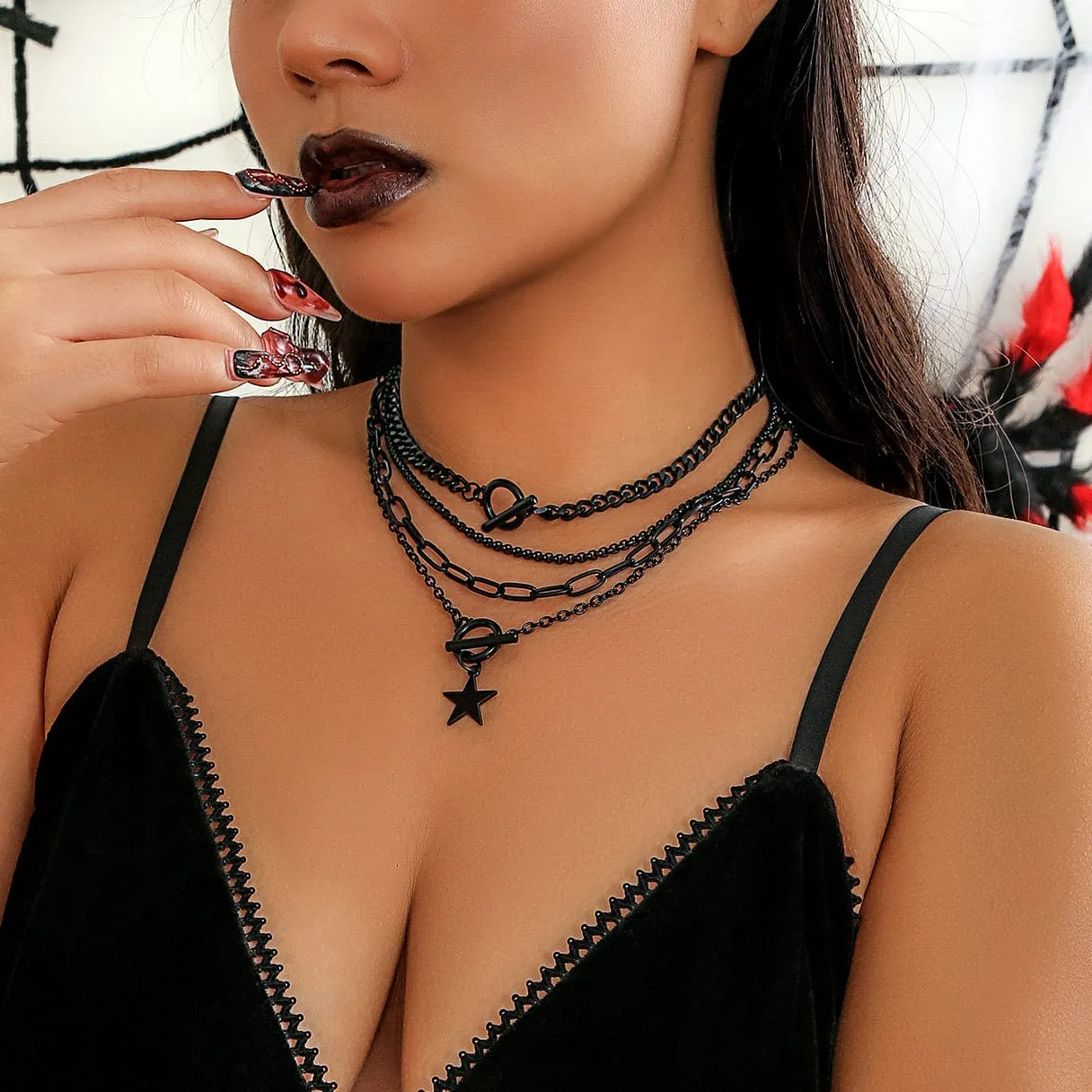 Chic Layered Toggle Clasp Star Pendant Chain Necklace Set