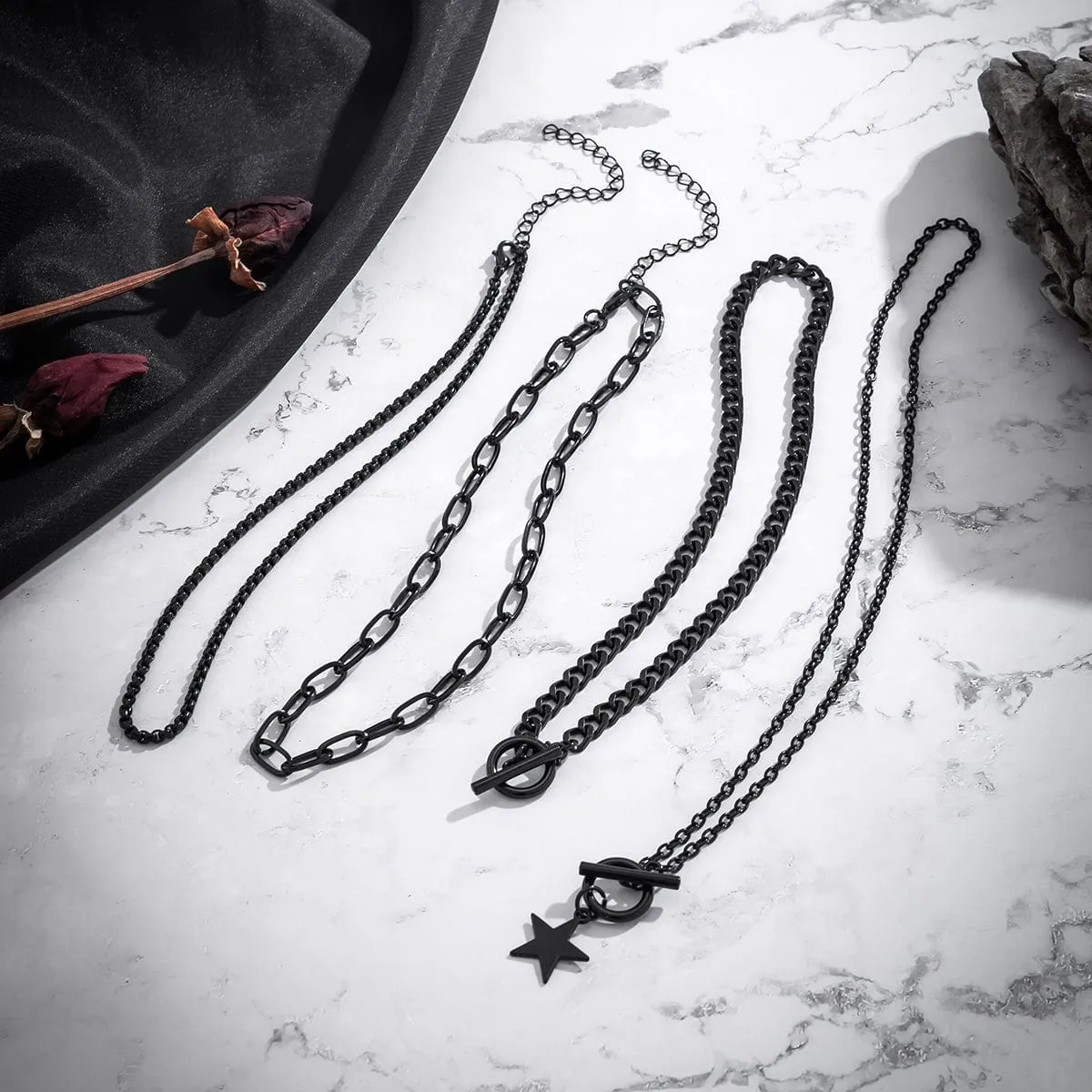 Chic Layered Toggle Clasp Star Pendant Chain Necklace Set