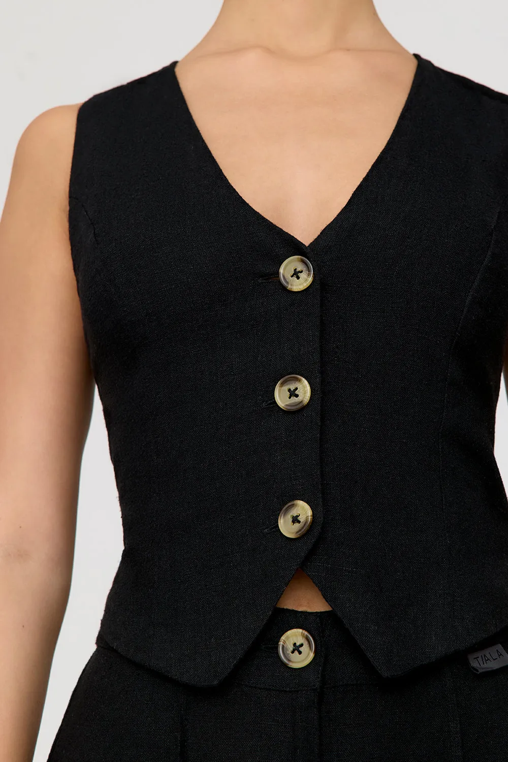 CYPRUS LINEN BLEND TAILORED WAISTCOAT - SHADOW BLACK