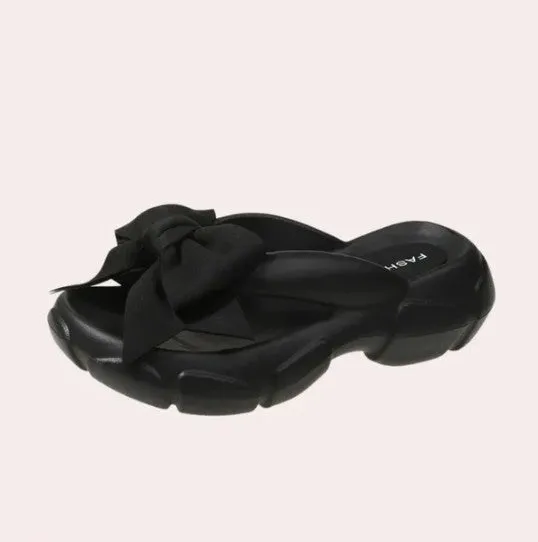 Damonie - elegant women's slippers with bow detail