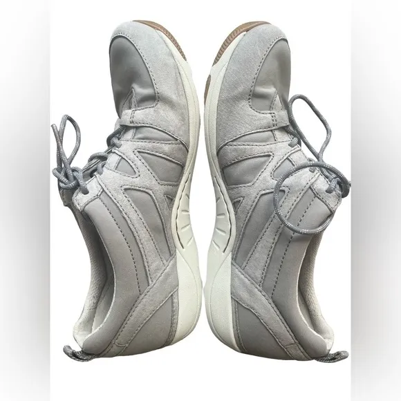 Dansko Hatty suede comfort sneakers EU 39- US 8.5/9