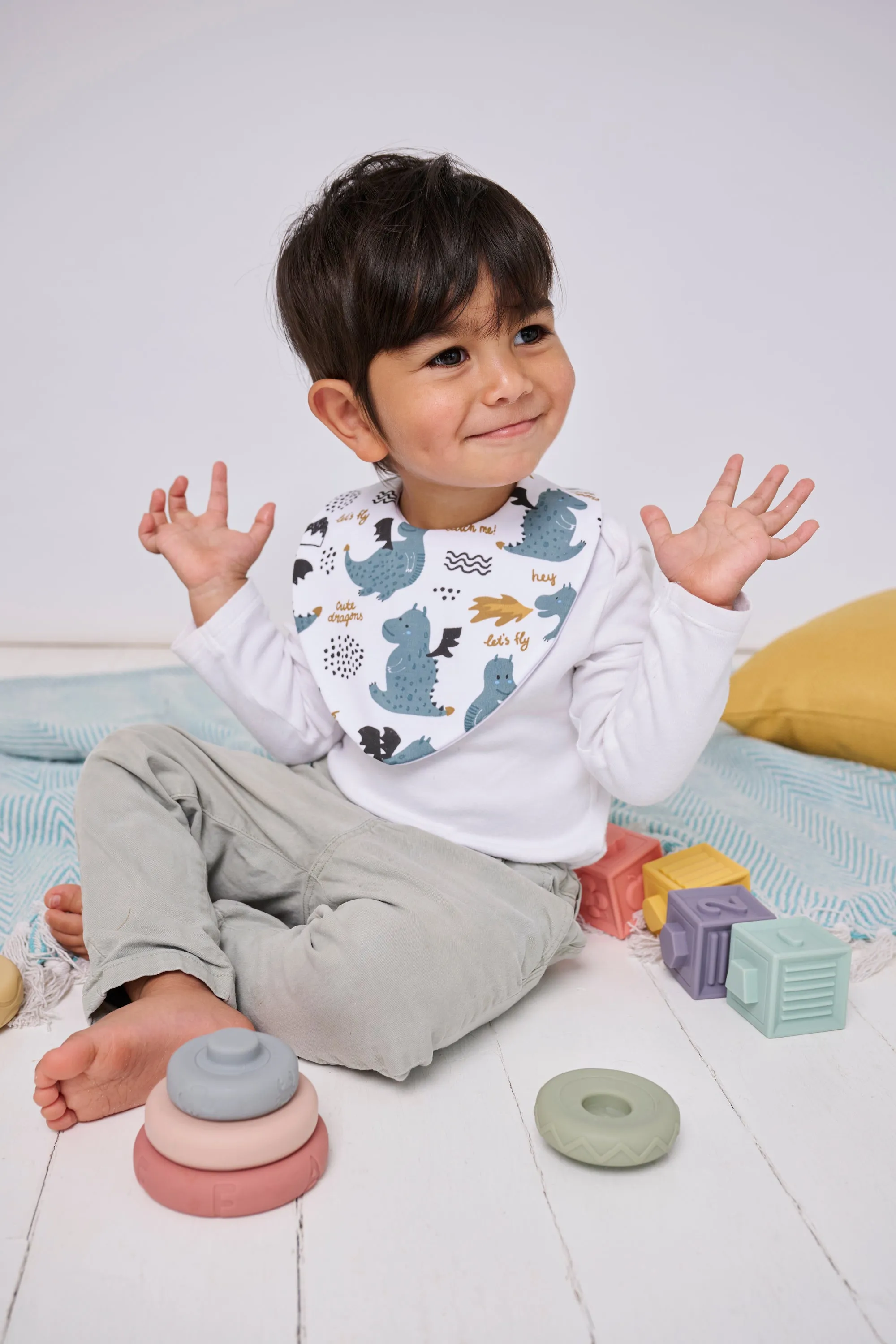 Dragon Waterproof Dribble Bib