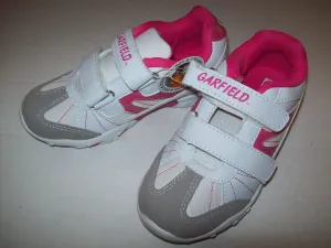 Garfield Sneakers Size 30
