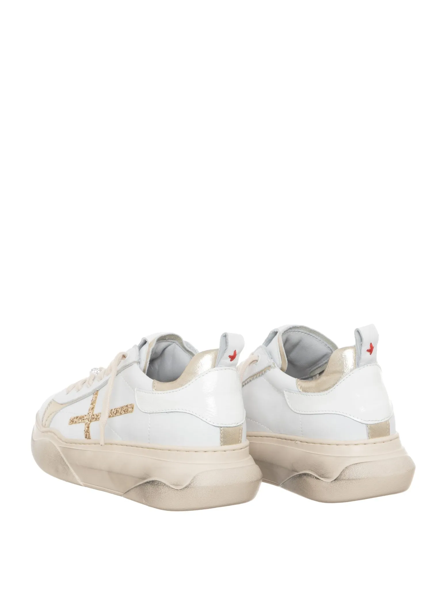 GIO  Hvit sneaker med gullstrass