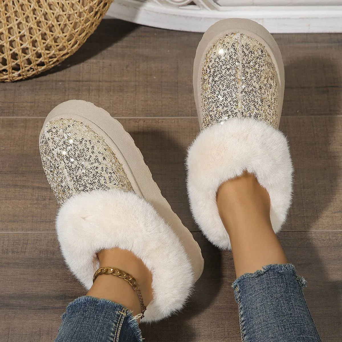 Glamour & Warmth: Fashion Sequined Plush Winter Slippers