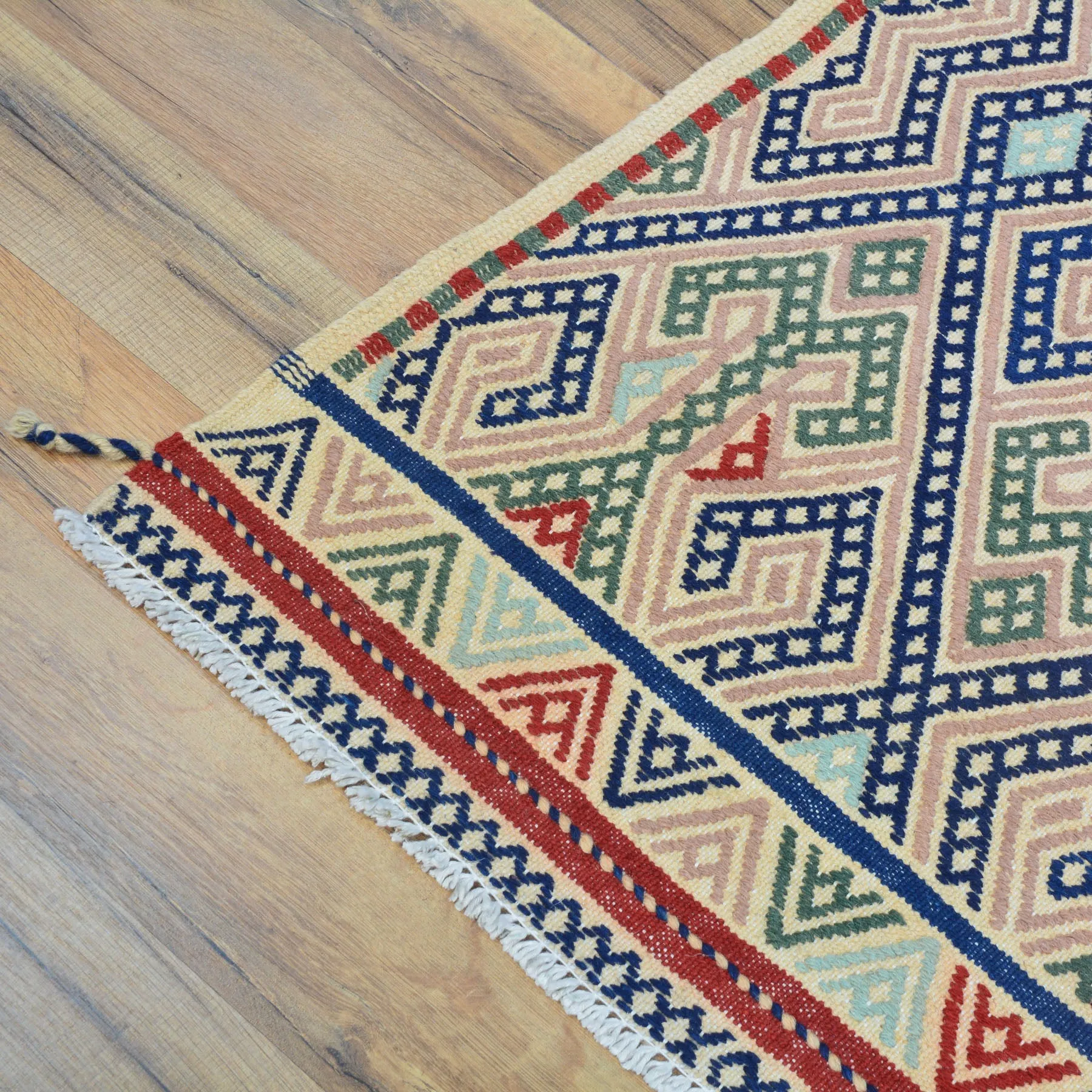 Hand-Woven Tribal Olami Sumak Wool Oriental Kilim Handmade Rug (Size 2.0 X 6.8) Cwral-10269