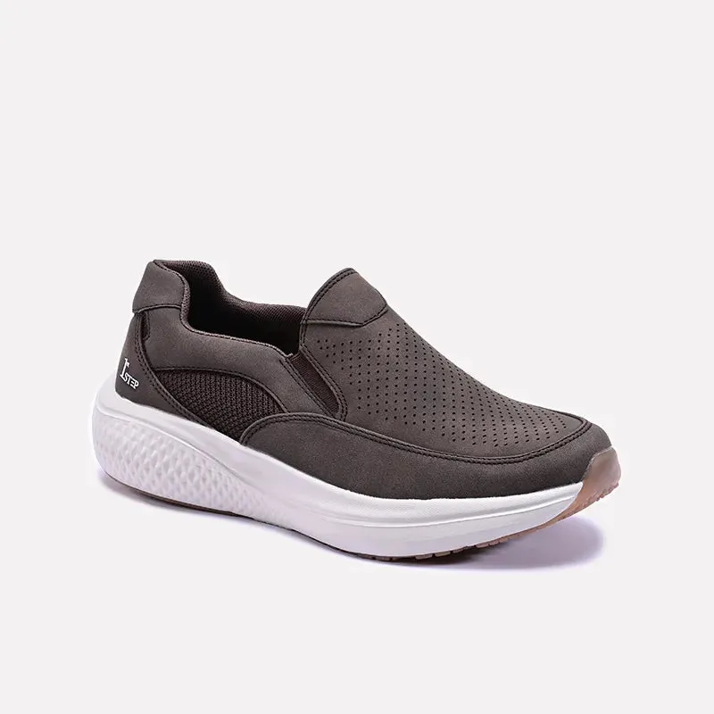 Kinetic Brown Slip On Sneakers 0120494