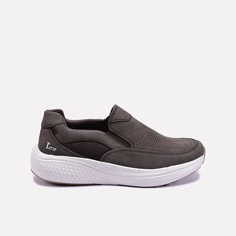 Kinetic Brown Slip On Sneakers 0120494