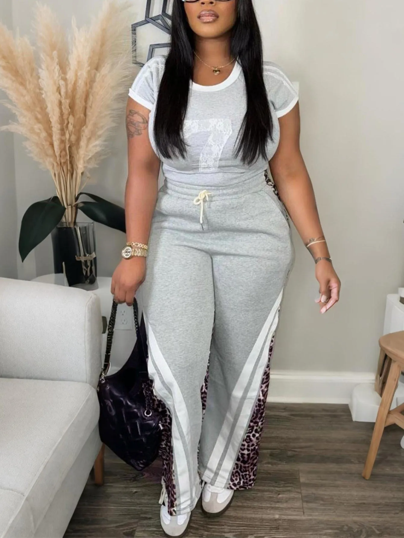 Leopard Accent Colorblock Two-Piece Casual Pants Set