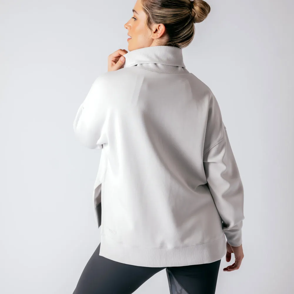 Luxe Essence Turtleneck - Cloud Grey
