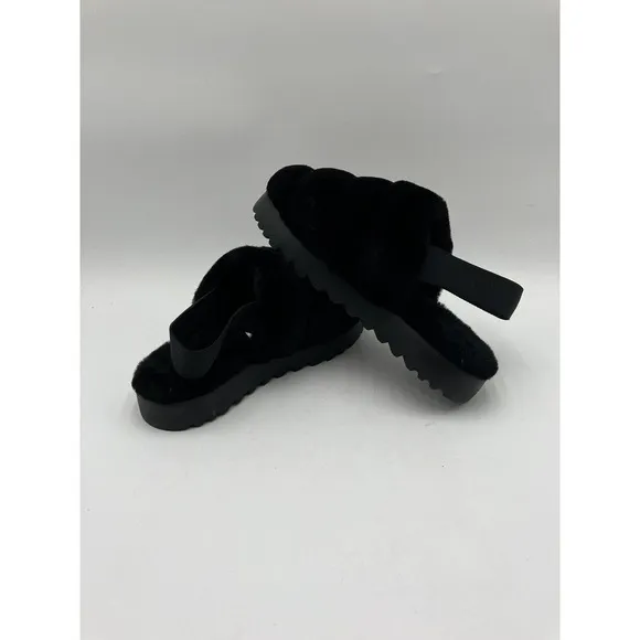 NEW UGG Super Fluff Women's Slippers Black US Size 5 1121751 NEW IN BOX