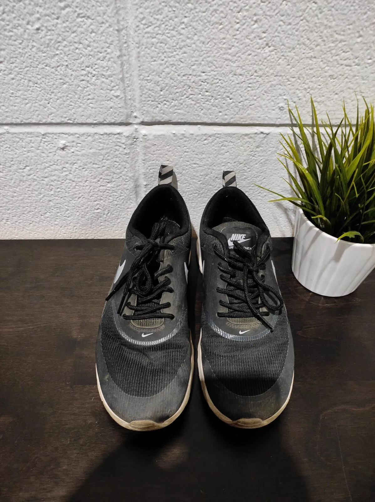 Nike Women's Air Max Thea Size 8.5 Black Running Shoes Sneakers