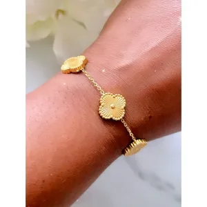 Petite Gold Clover Bracelet