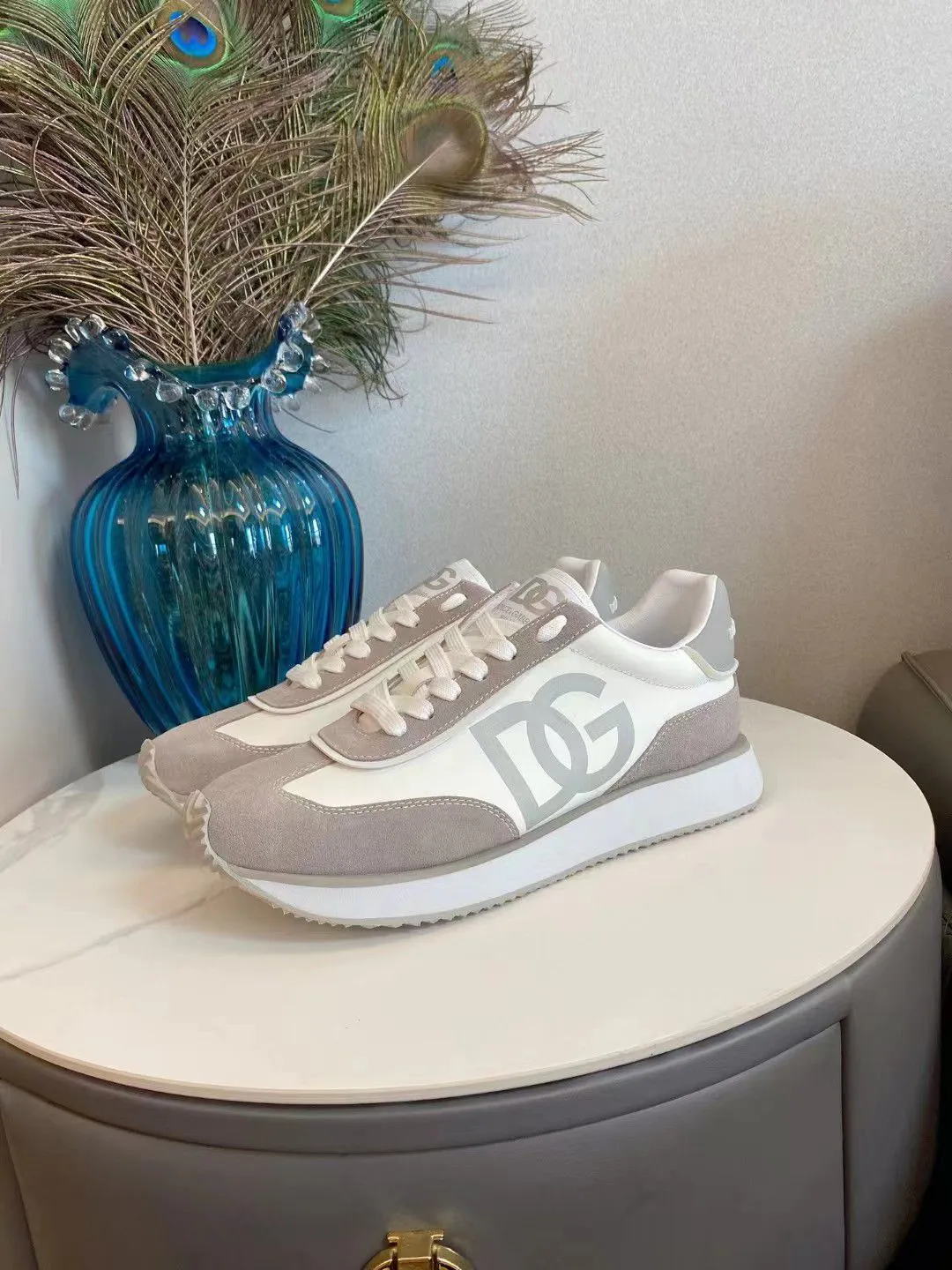 Premium Elegant Cushion Mixed-Material Grey Sneakers
