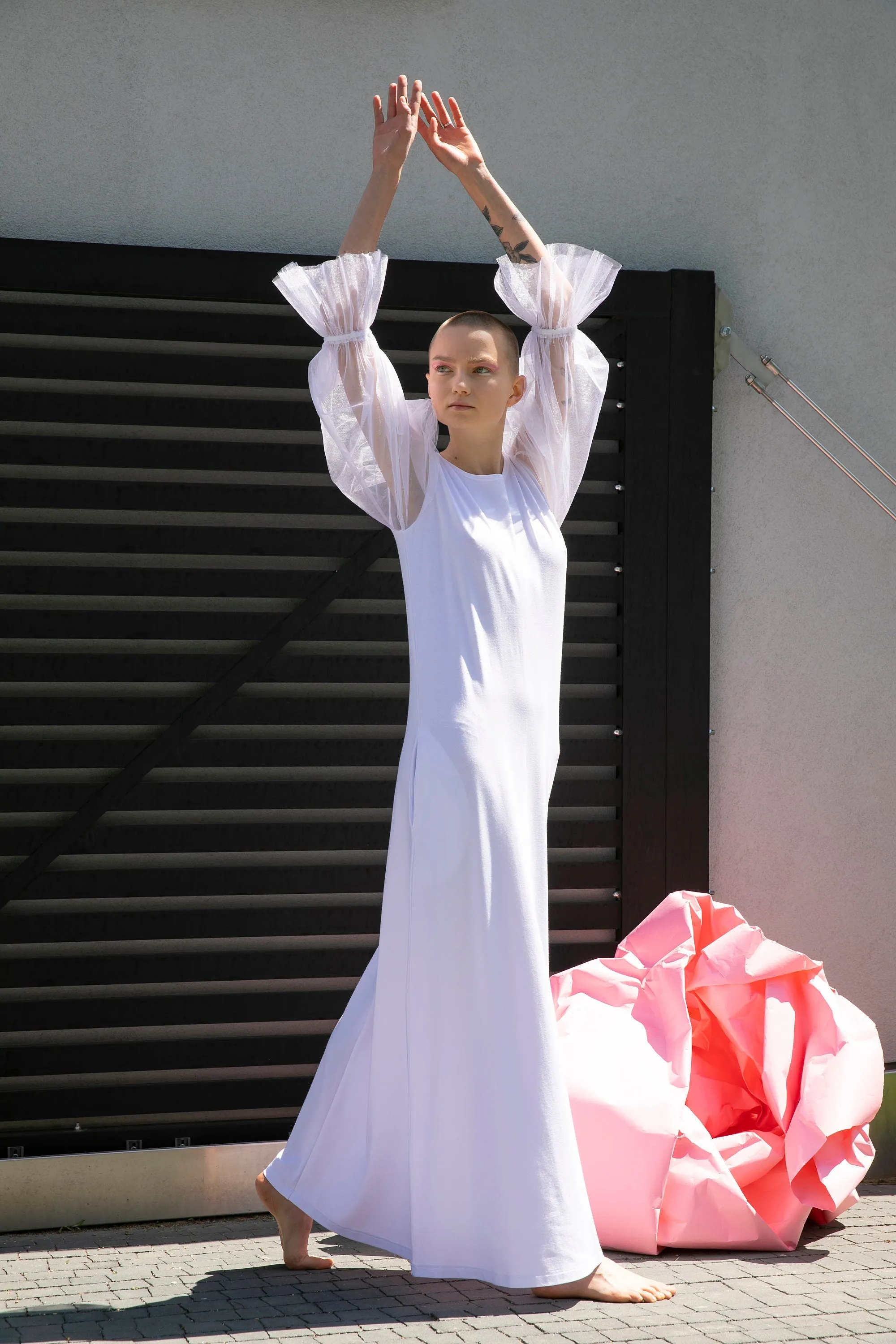 Puff Sleeve Dress, White Maxi Dress, Extravagant Dress, Plus Size Clothing, Loose Dress, Statement Sleeves Dress, Futuristic Clothing