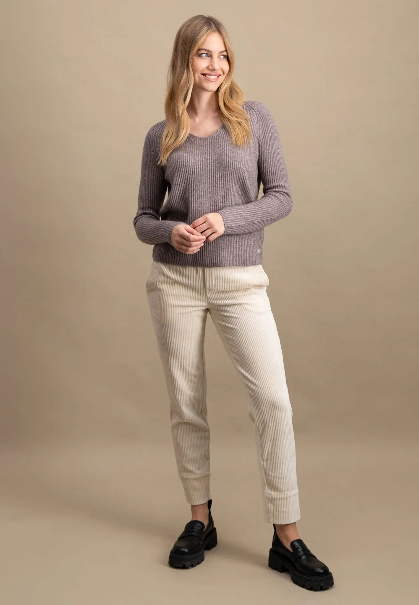 Pullover aus Wollmix mit V-Ausschnitt