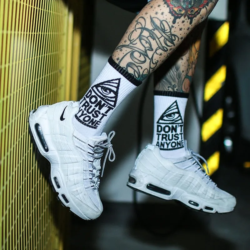 "DON'T TRUST ANYONE" Chaussettes Montantes Streetwear - URB1™