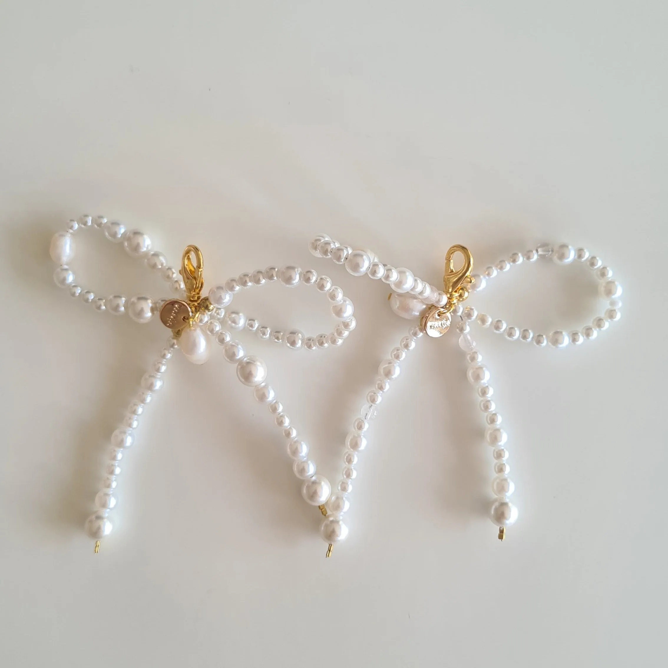 SHOE CHARMS IN GOLD