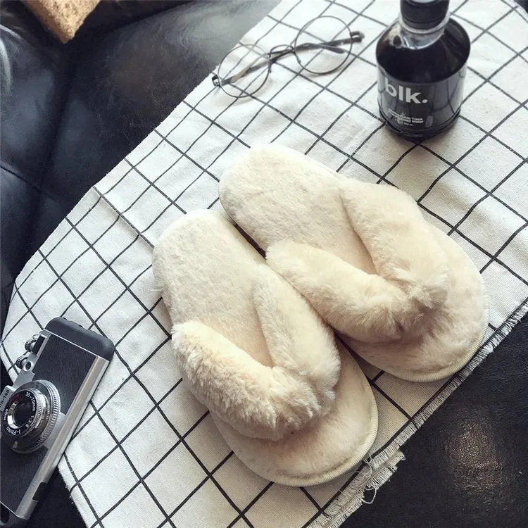 Step Into Luxury with Plush Flip-Flop Slippers!