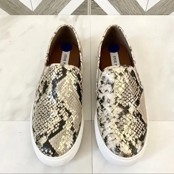 Steve Madden snake skin print sneakers size 8.5