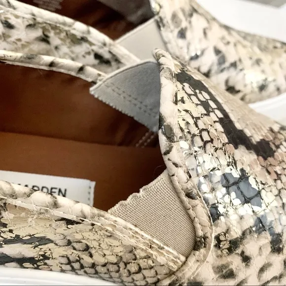 Steve Madden snake skin print sneakers size 8.5