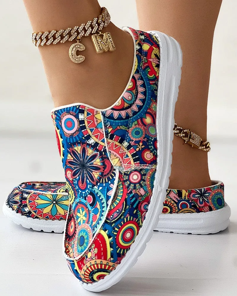 Tribal Floral Print Slip On Casual Loafers
