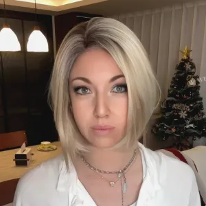 Wigyy Daily Use Side-Parting Elegant Wig