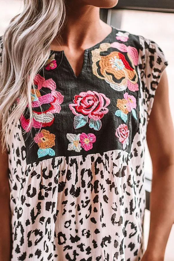 Wild Flower Embroidered Shift Top in Iced Latte