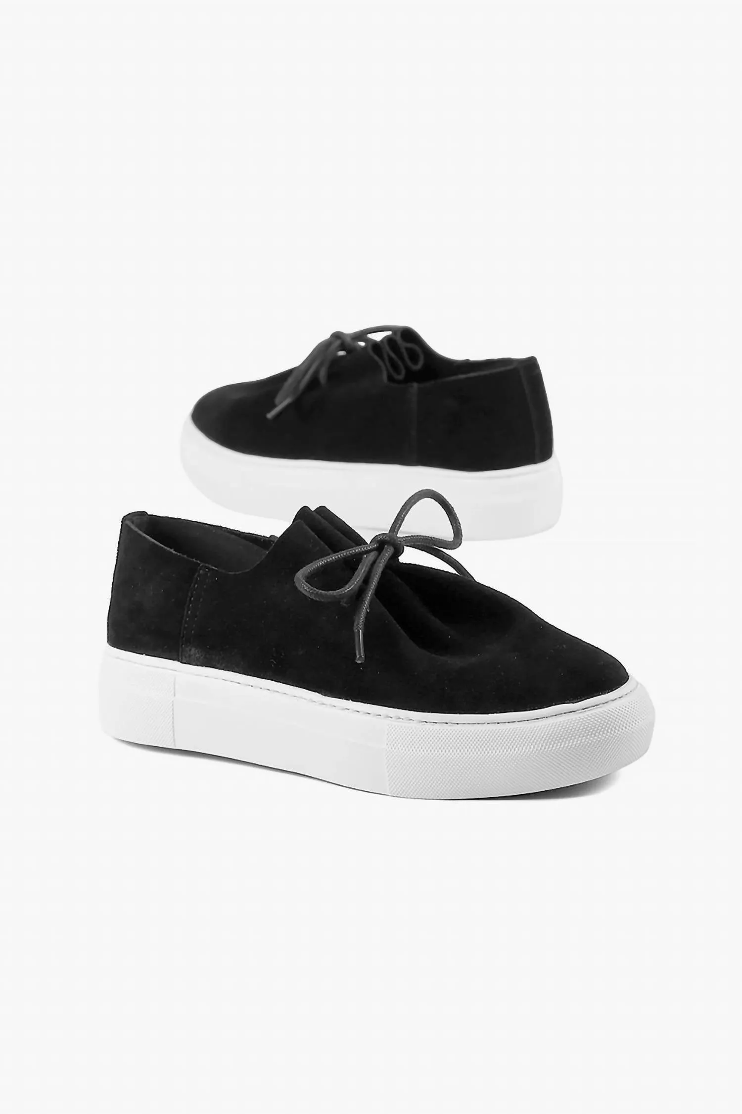 Women's Gathered Sneak Slip On Shoes In Black