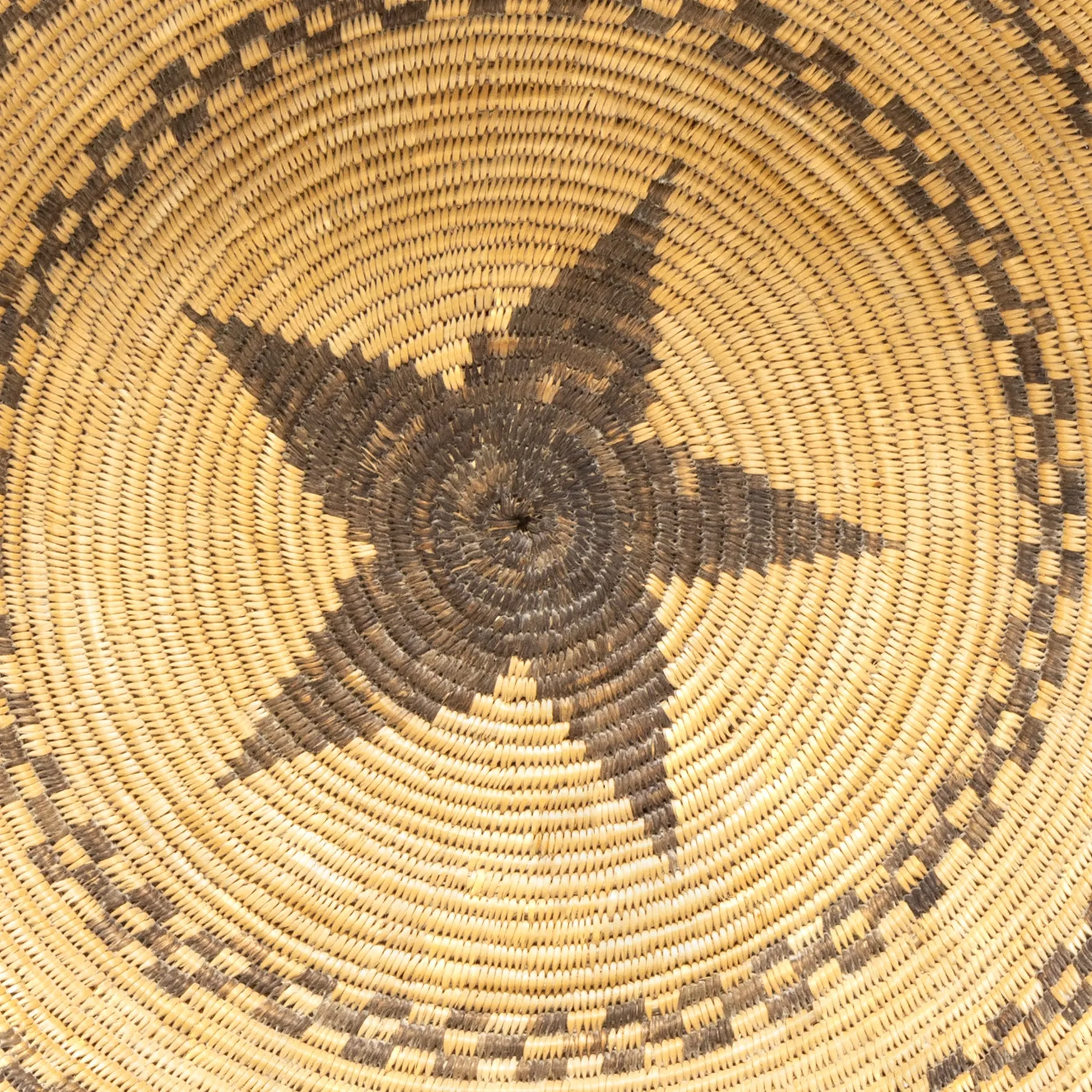 Yavapai Apache Bastetry Tray